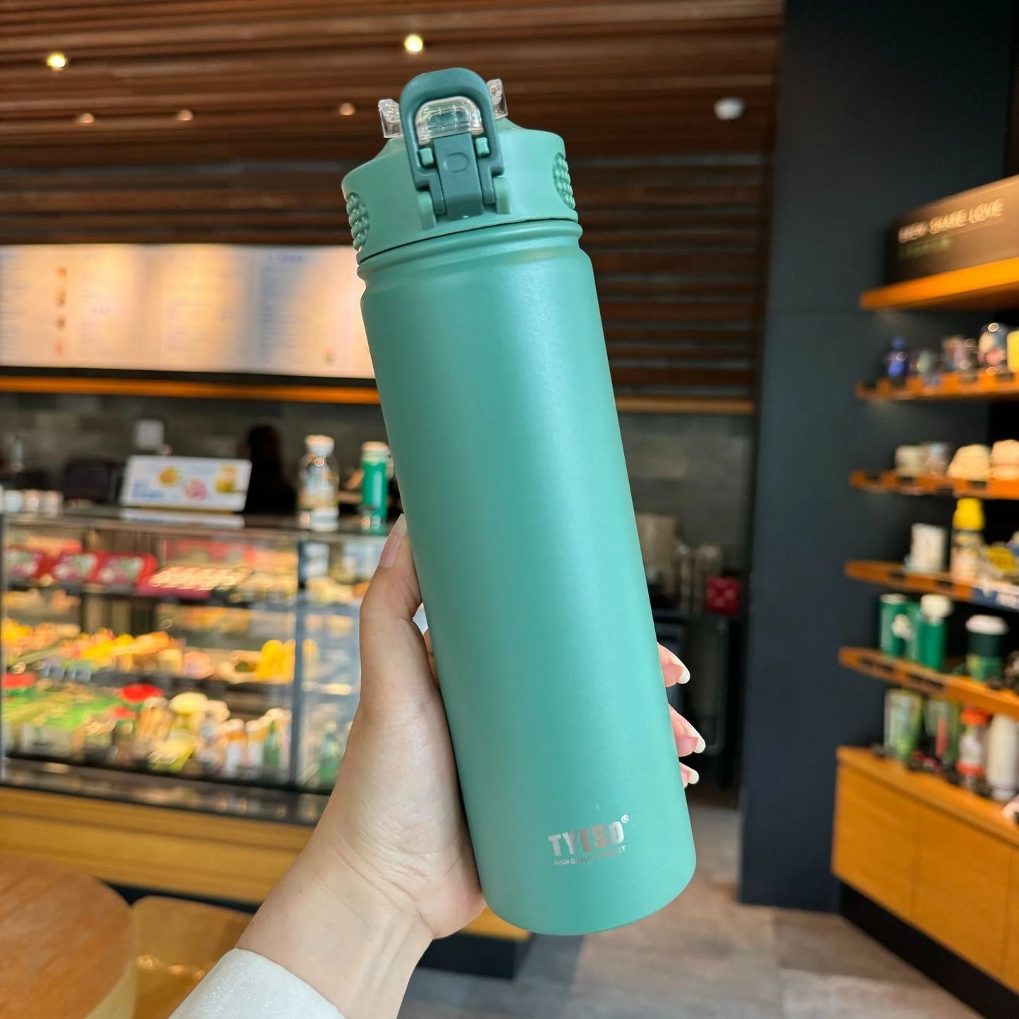 750 ML Stainless Steel Water Bottle with Straw
