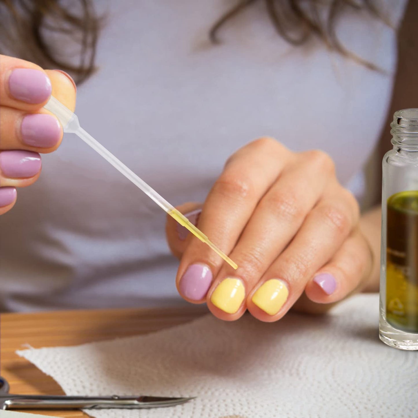 Sungwoo 12 Pack Essential Oil Bottles, 10ml Clear Glass Bottles with Stainless Steel Roller Balls and Caps for Travel, Perfume and Lip Gloss