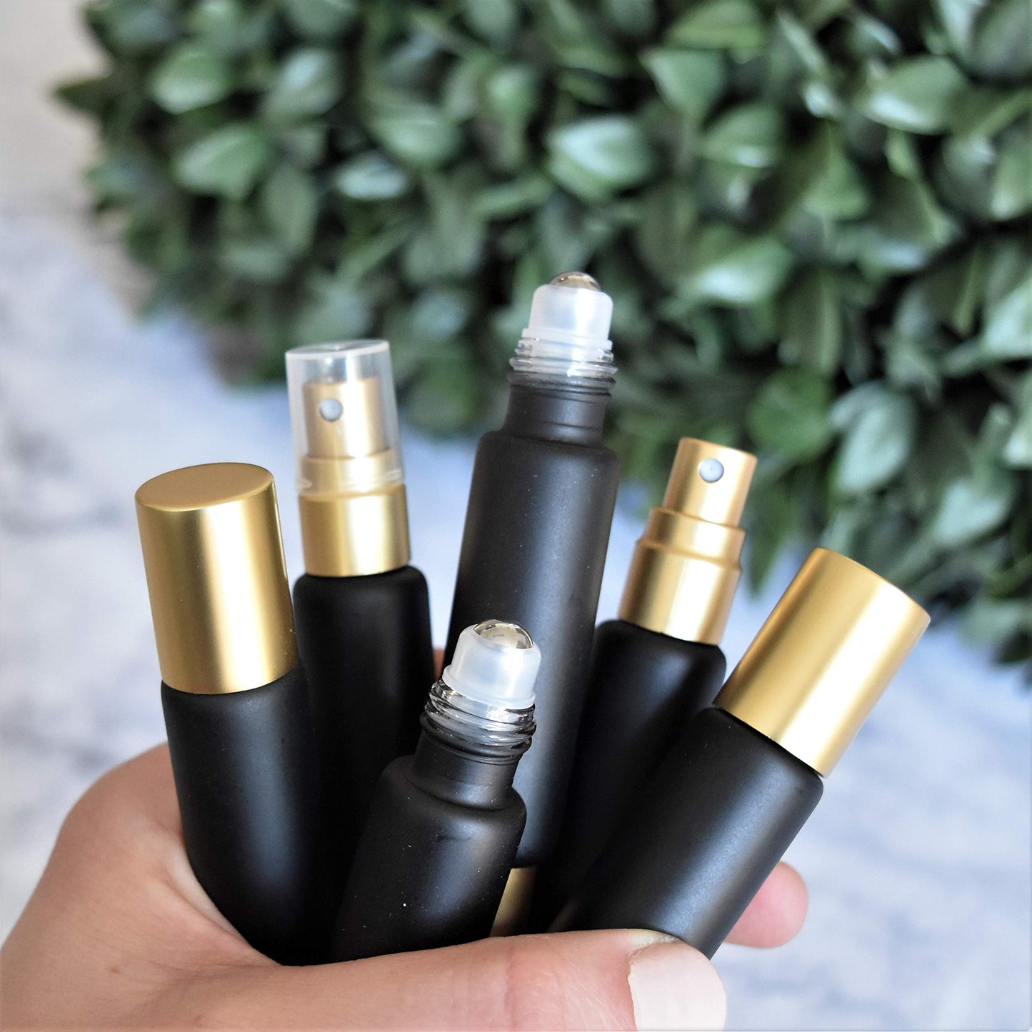 Black 10ml Essential Oil Roller Sprayer Duo Bottles, Double Ended Stainless Steel Roller Balls for Essential Oils With Fine Mist Sprayer, Glass Roll On Bottles - 6 pack